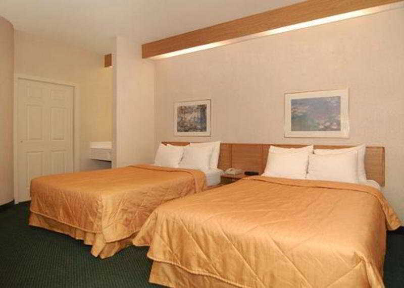 Sleep Inn Manchester Airport Londonderry Room photo